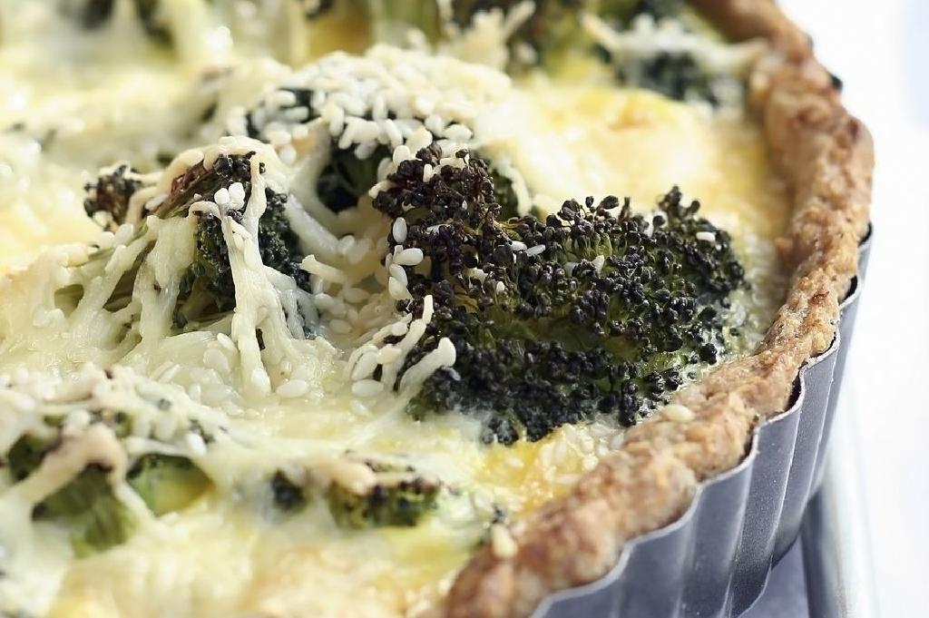 Brokkoli Es Svajci Sajt Quiche Vegetarianus Vegetarianus Quiche Recept