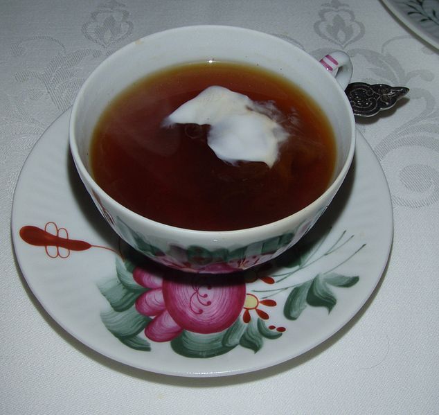ドイツ語tea Ostfriesische Teezeremonieの準備