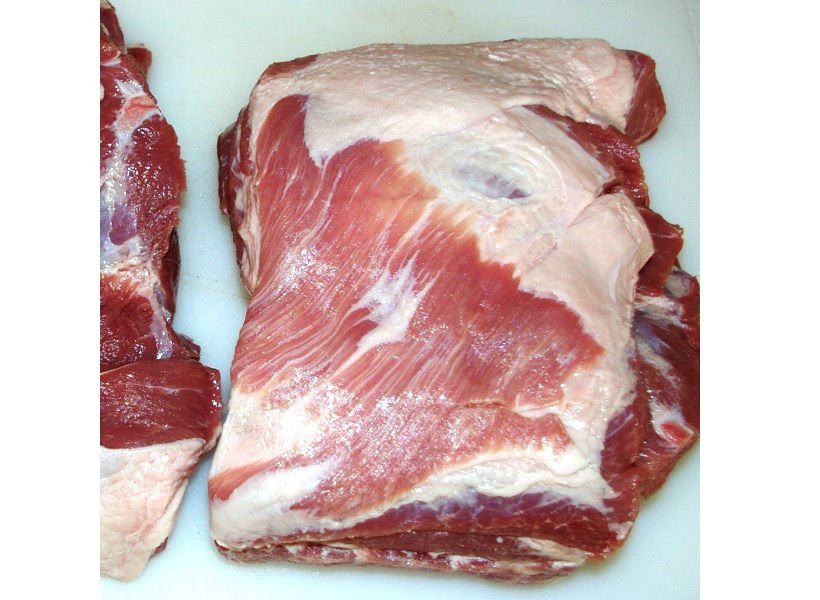 îndepărtați carnea de porc trasă din grăsime