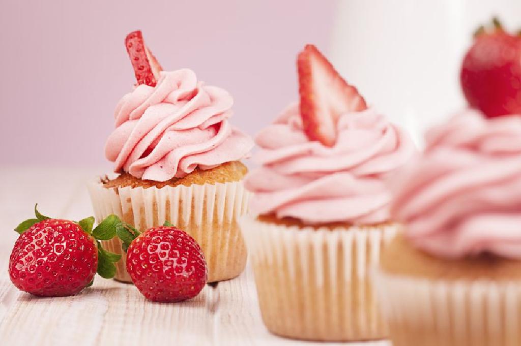 Resipi Strawberry Cupcakes